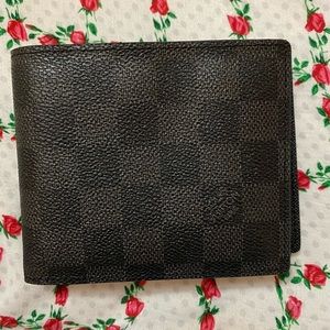 Louis Vuitton men’s wallet